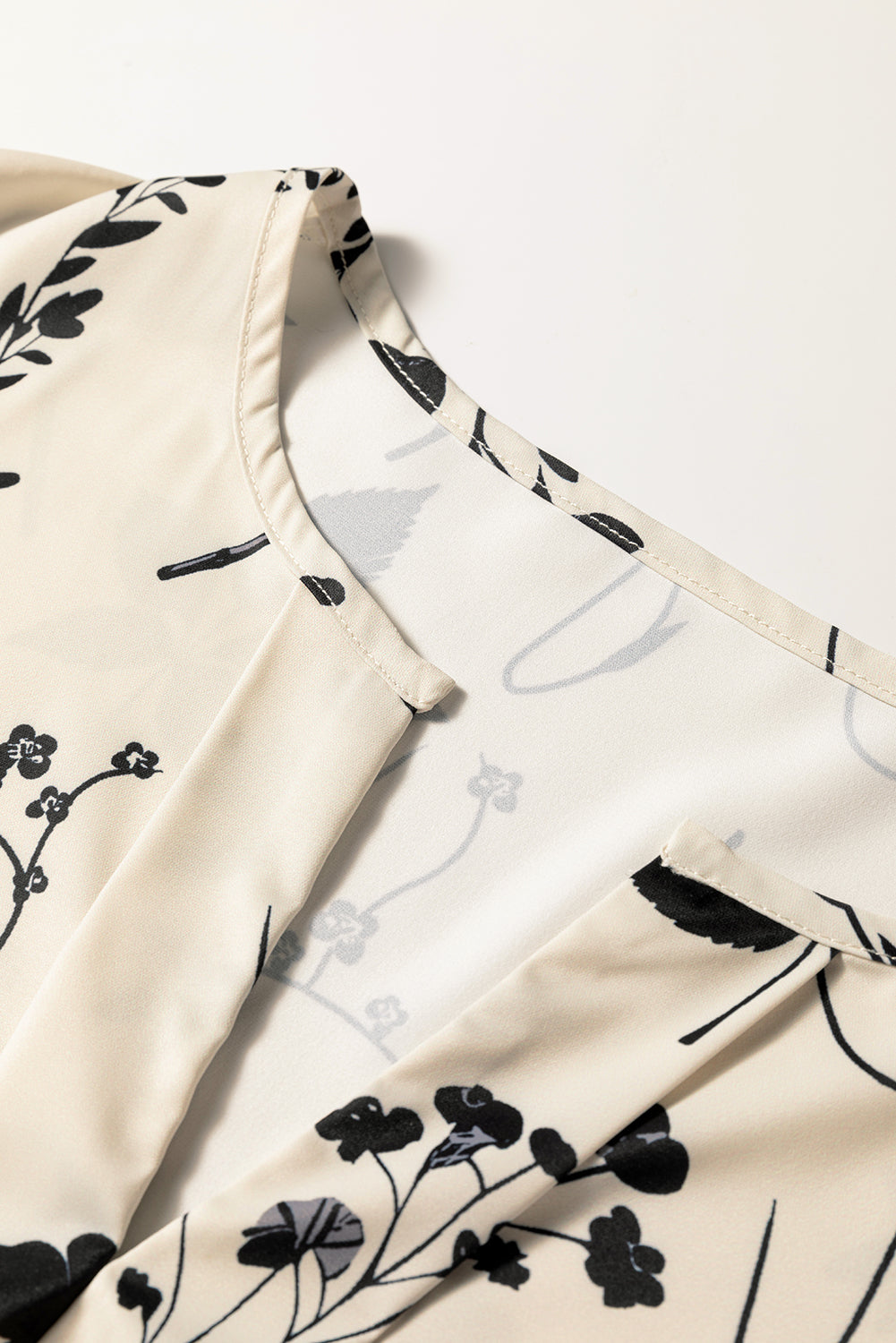 Floral Split Neck Long Sleeve Blouse