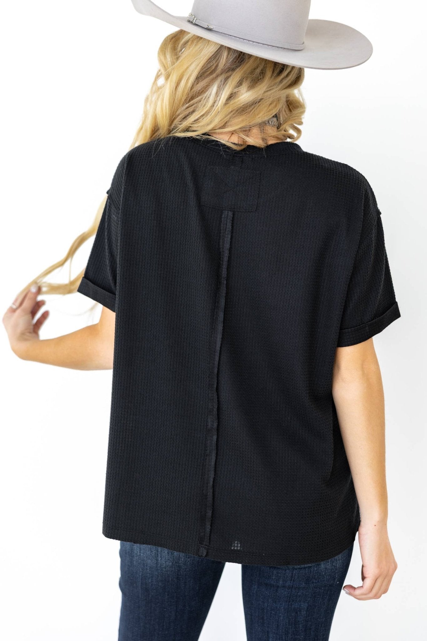 Andrée by Unit "Santa Anna" Two-Tone Short Sleeve Textured Western Top — Stretchy Knit with Raw-Edged Back Patch (5 Colors) - Rooted & Reckless Co.