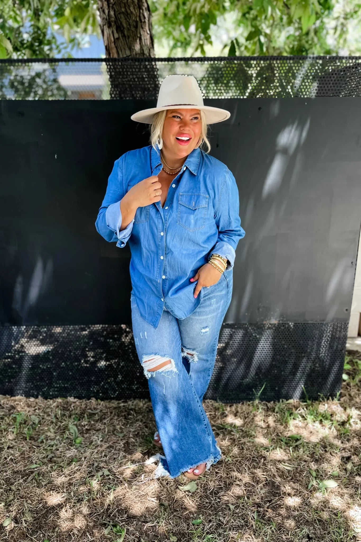 Blakeley "Dakota" Chambray Denim Western Top — Lightweight Breathable with Functional Buttons (Extra small remaining) - Rooted & Reckless Co.