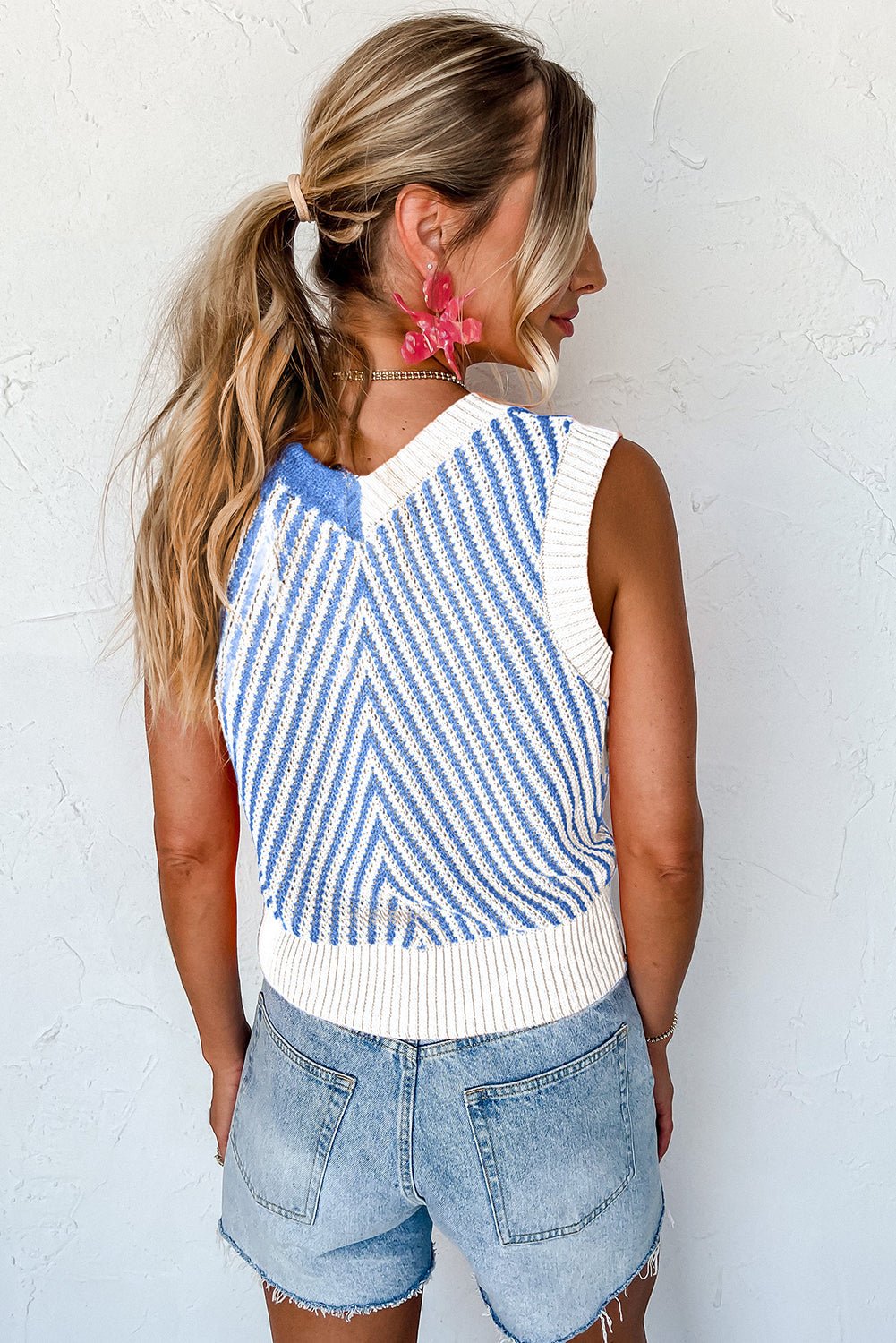 Chevron Contrast V-Neck Sleeveless Sweater Top - Rooted & Reckless Co.