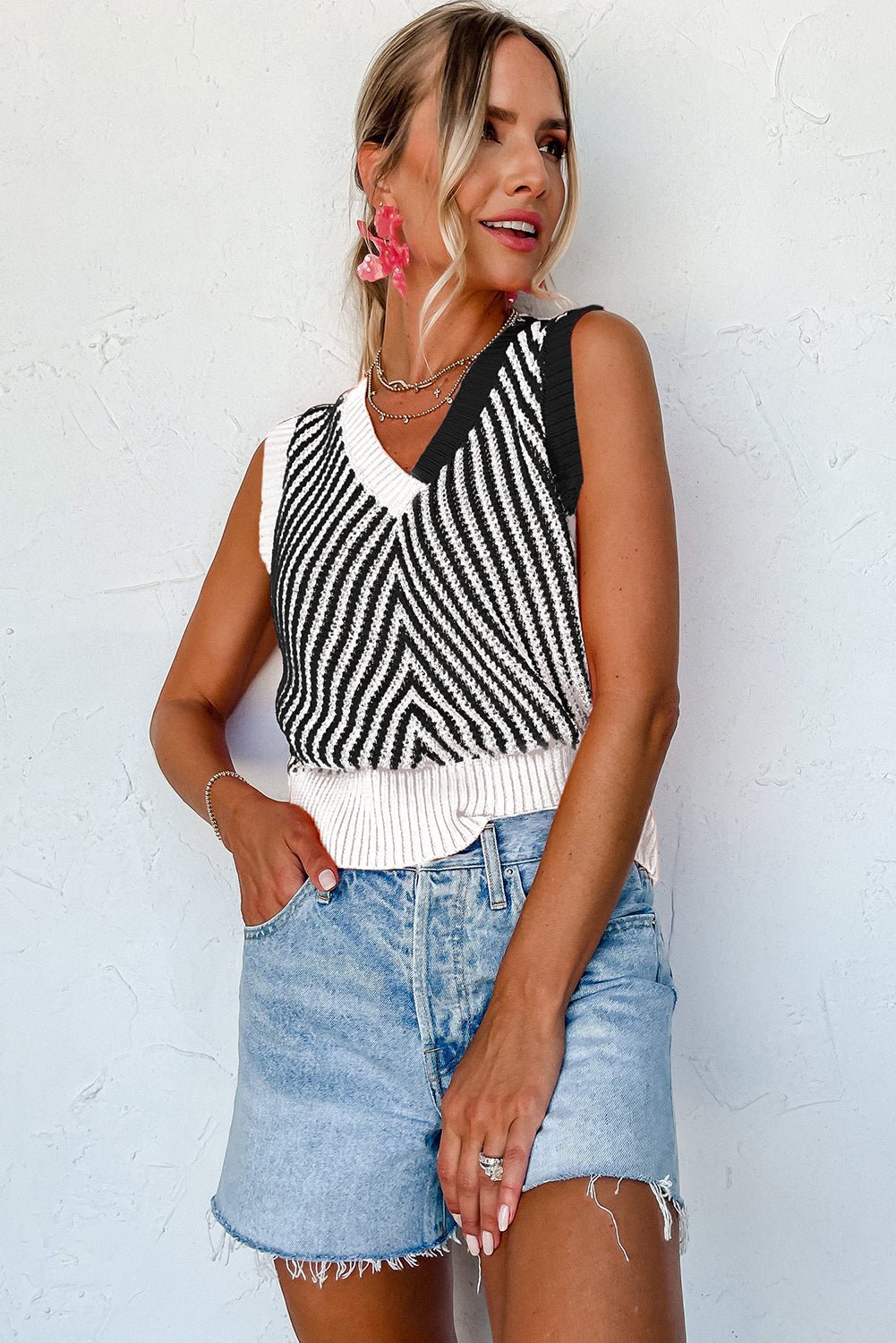 Chevron Contrast V-Neck Sleeveless Sweater Top - Rooted & Reckless Co.