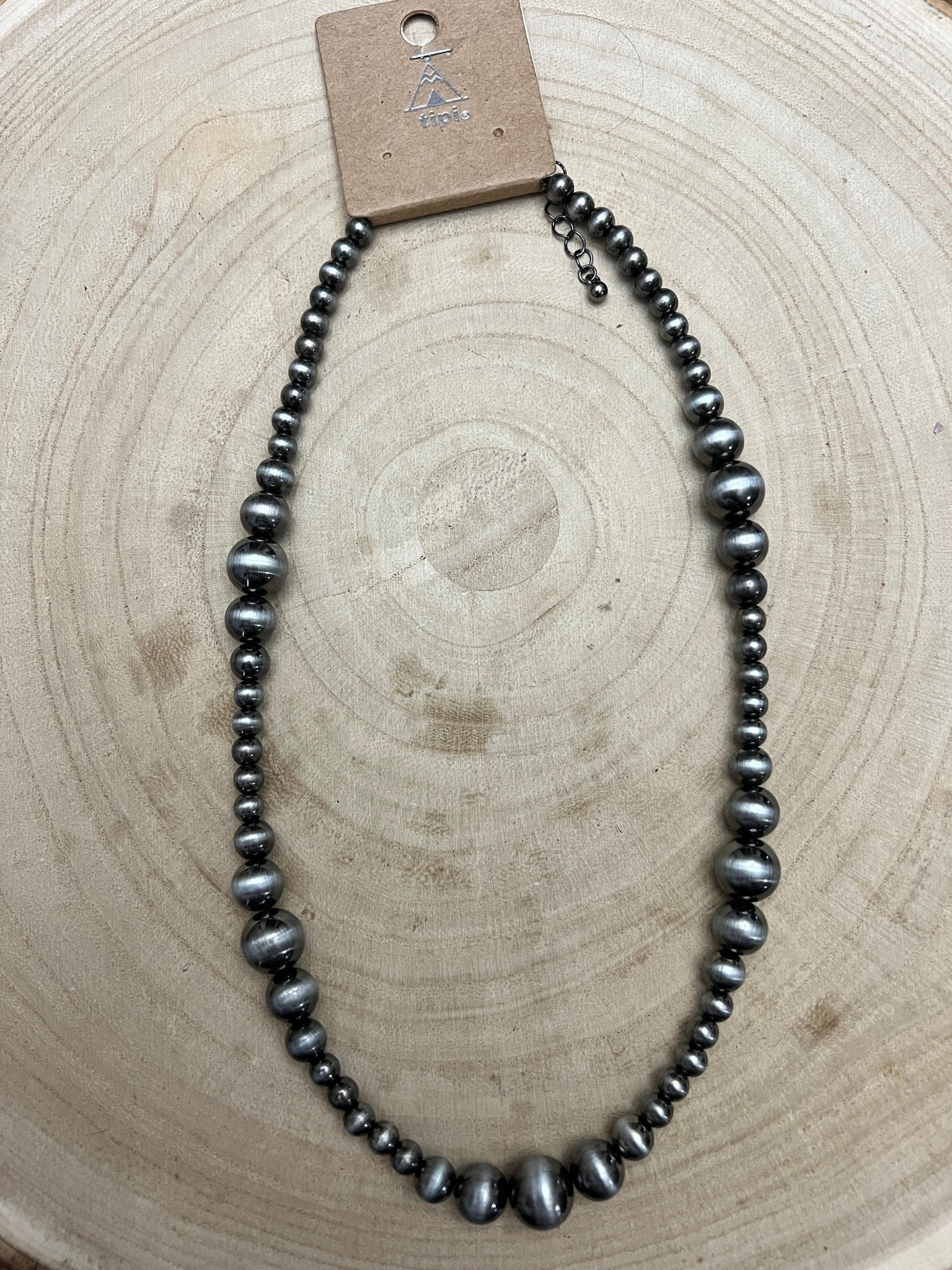 Desert Pearl Graduated Silver Western Necklace — 18 Inch - Rooted & Reckless Co.