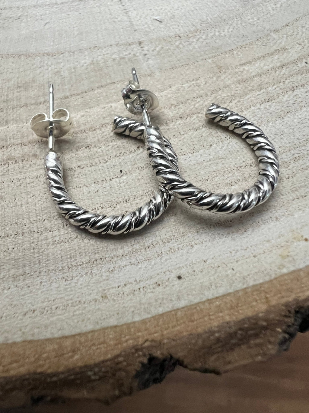 Elaine Tahe Navajo Sterling Silver Hoop Earrings — 5/8" × 1/8" (Listing 2) - Rooted & Reckless Co.