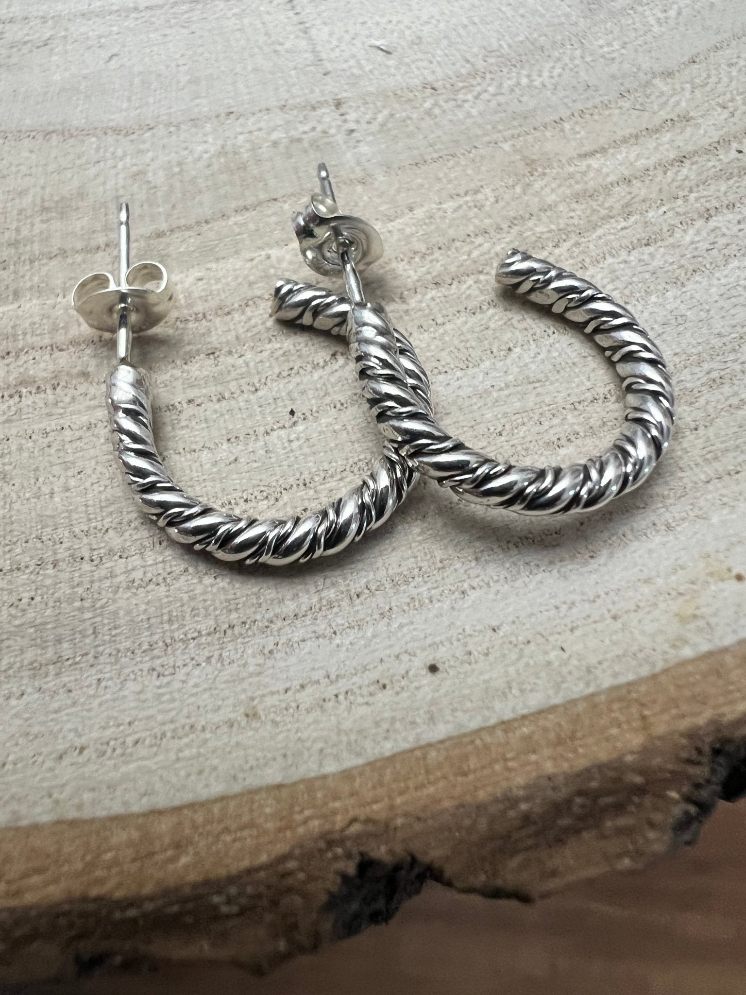 Elaine Tahe Navajo Sterling Silver Hoop Earrings — 5/8" × 1/8" (Listing 2) - Rooted & Reckless Co.