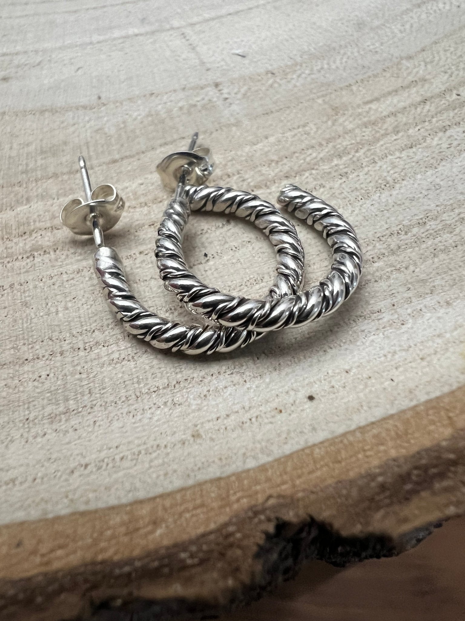 Elaine Tahe Navajo Sterling Silver Hoop Earrings — 5/8" × 1/8" (Listing 2) - Rooted & Reckless Co.