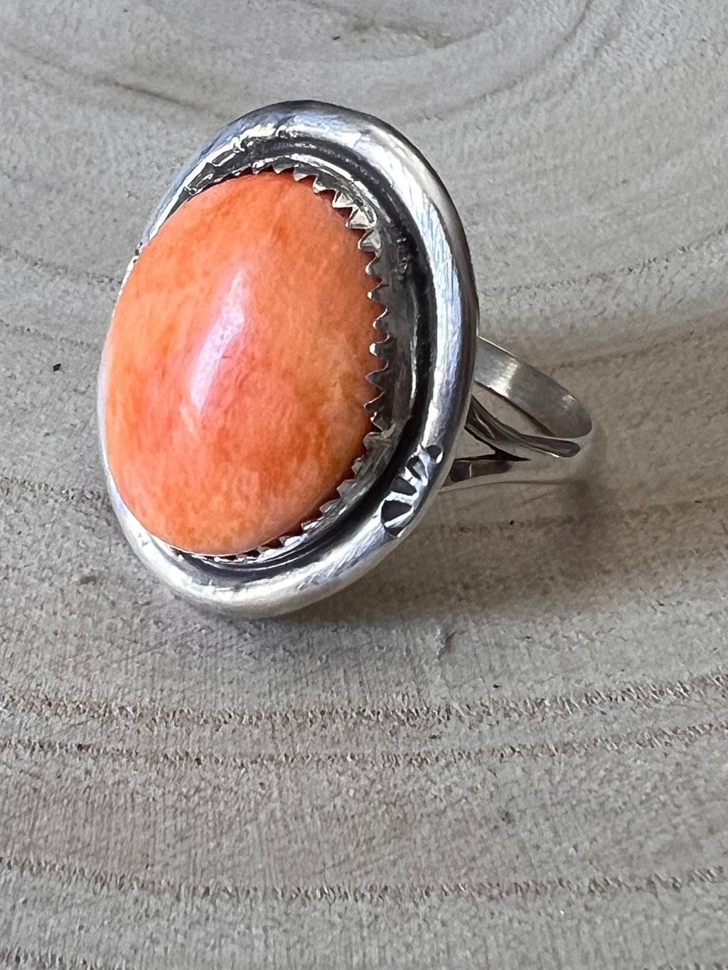Ernest Hawthorne Navajo Spiny Oyster & Sterling Silver Ring — Size 8 - Rooted & Reckless Co.