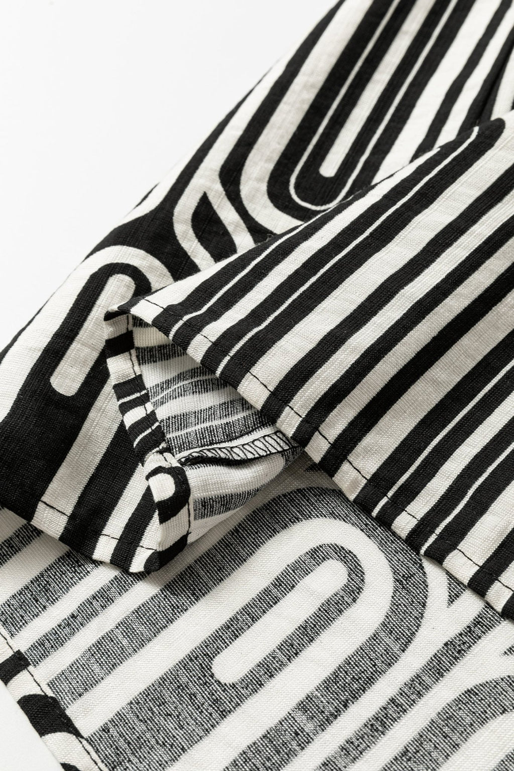 Geometric Scallop Trim Patchwork Puff Sleeve Blouse - Rooted & Reckless Co.
