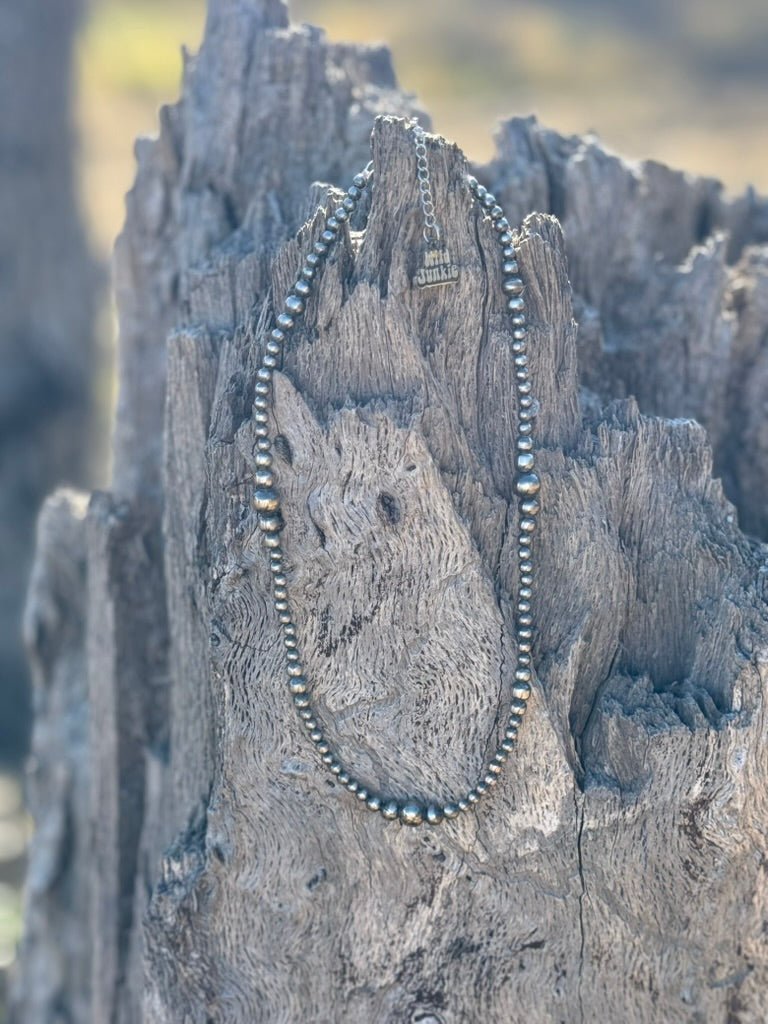 Graduated Pearl Beaded Choker - Rooted & Reckless Co.