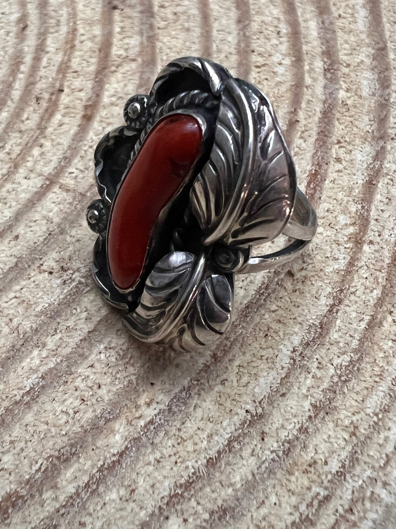 Hallmark LJ Sterling Silver Coral & Leaf Ring — Size 6 (Vintage Native American) - Rooted & Reckless Co.