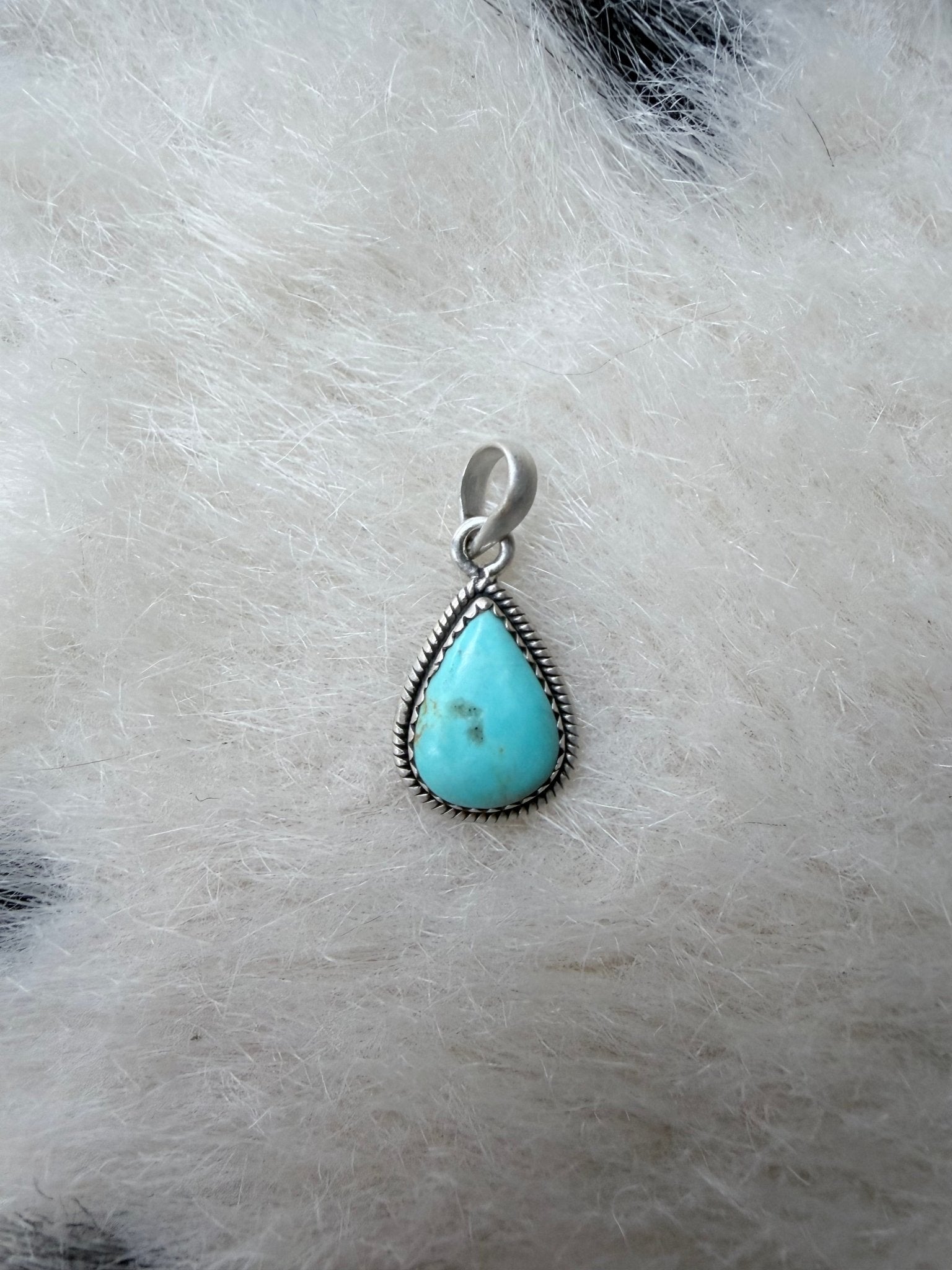 Kingman Pendant-1462 - Rooted & Reckless Co.