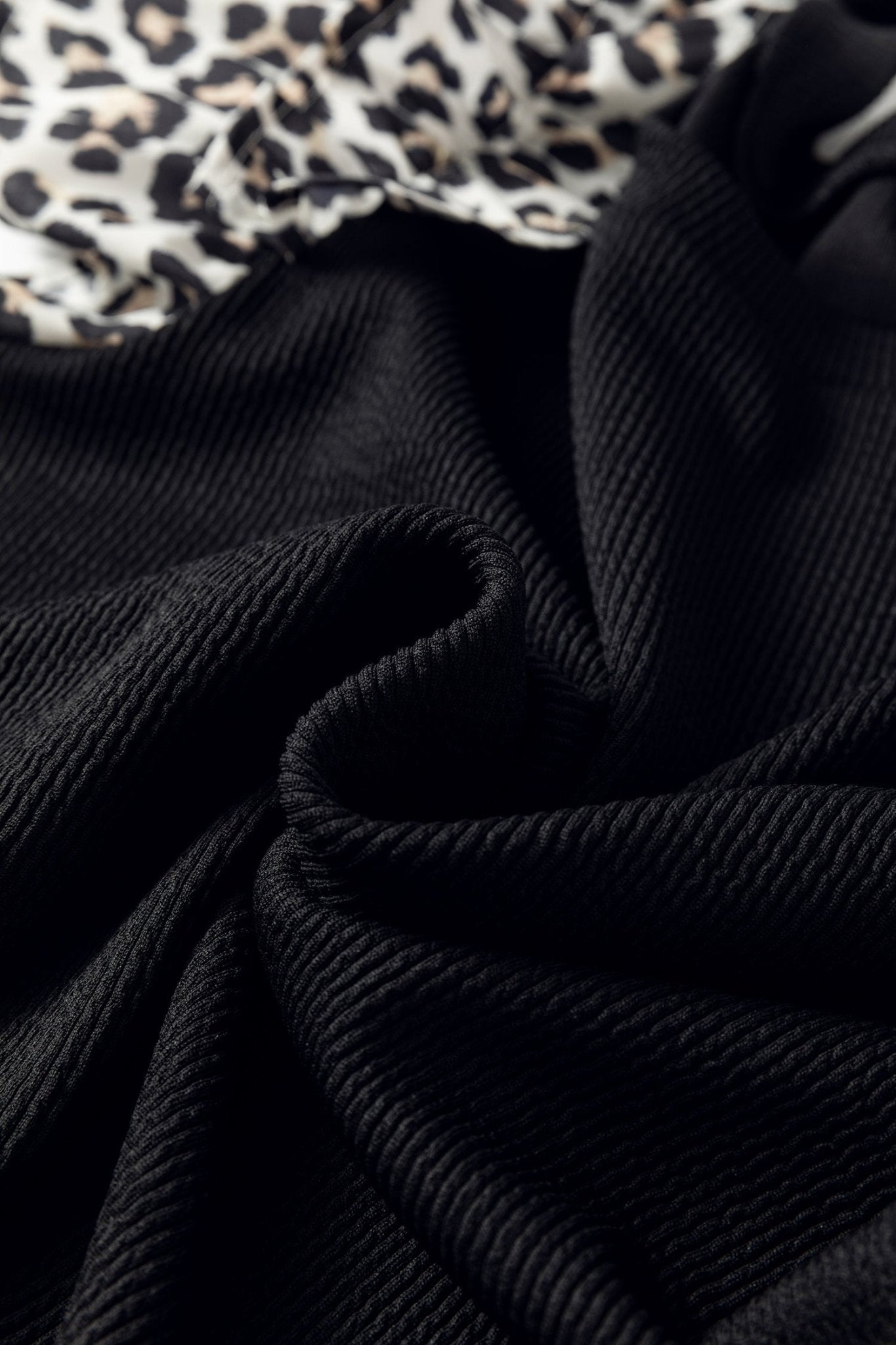 Leopard Contrast Ruffle Short Sleeve Ribbed Top - Rooted & Reckless Co.