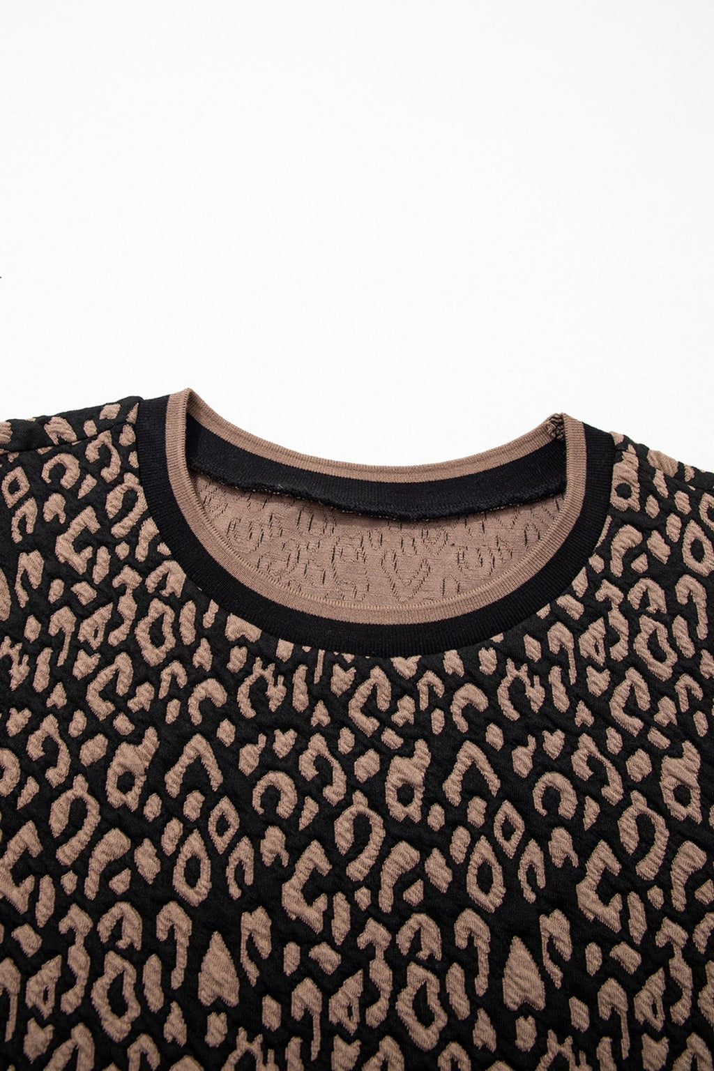 Leopard Contrast Trim Puffy 3/4 Sleeve Top - Rooted & Reckless Co.
