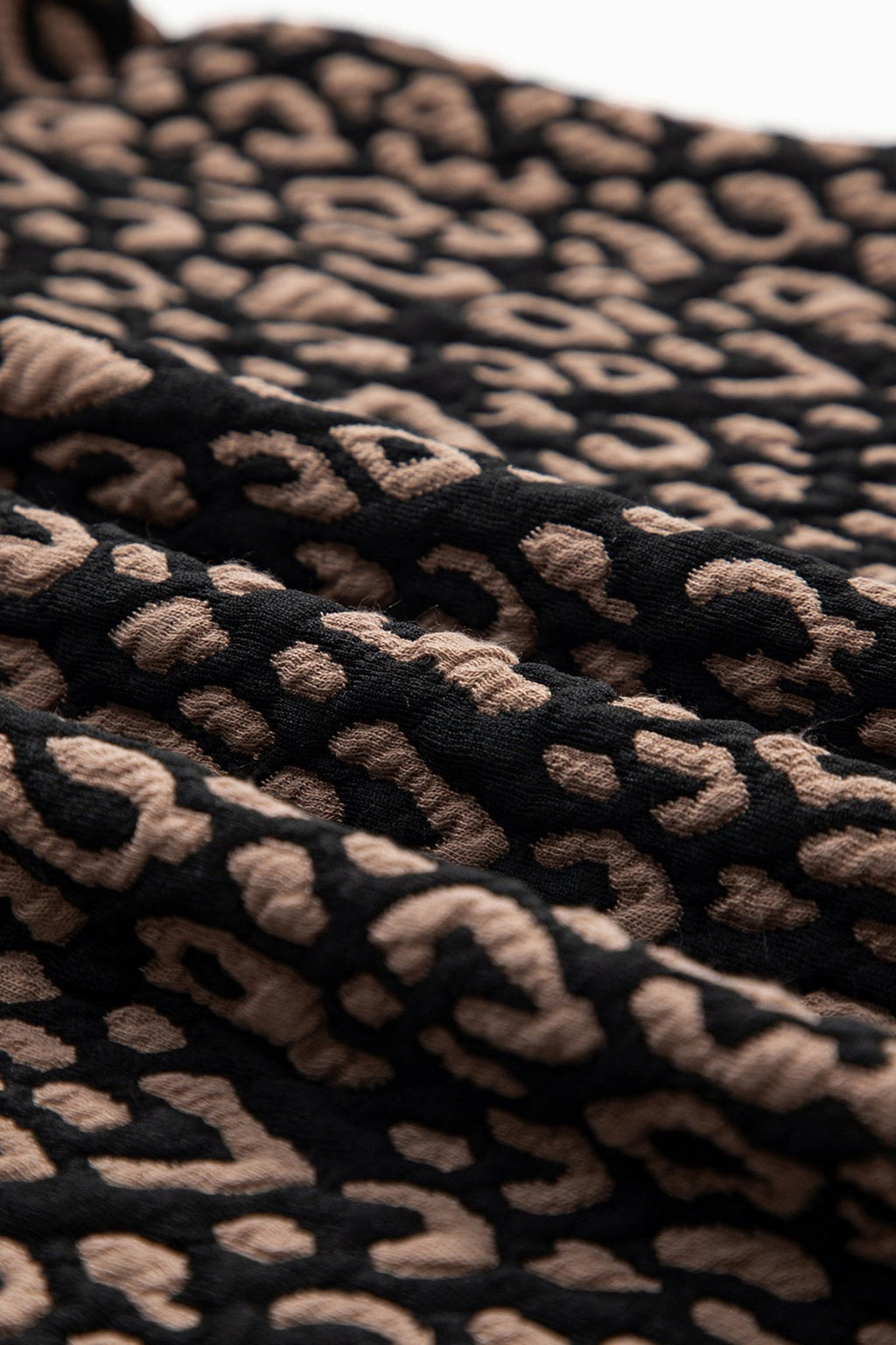 Leopard Contrast Trim Puffy 3/4 Sleeve Top - Rooted & Reckless Co.