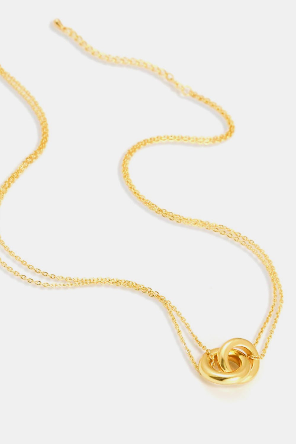 Linked Ring Pendant Chain Necklace - Rooted & Reckless Co.