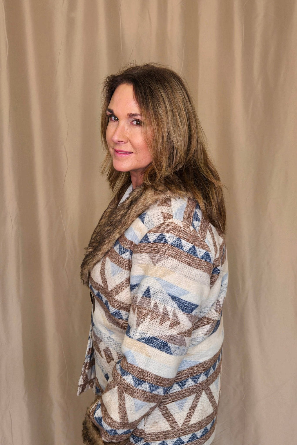 Merigold Kiss "Belle of the West" Southwest-Inspired Fur-Trimmed Western Coat — Faux Fur Lapel with Horn & Loop Closure (medium remains) - Rooted & Reckless Co.