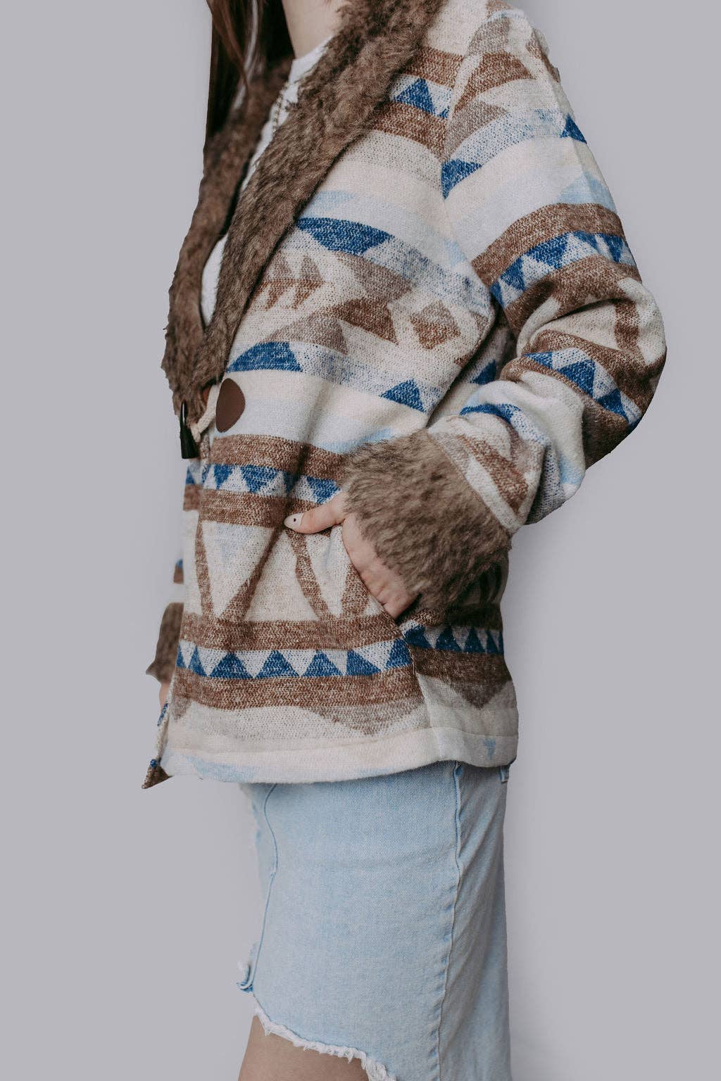 Merigold Kiss "Belle of the West" Southwest-Inspired Fur-Trimmed Western Coat — Faux Fur Lapel with Horn & Loop Closure (medium remains) - Rooted & Reckless Co.
