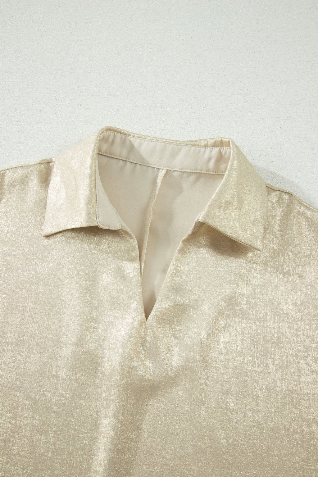 Metallic Collared V-Neck 3/4 Sleeve Top - Rooted & Reckless Co.