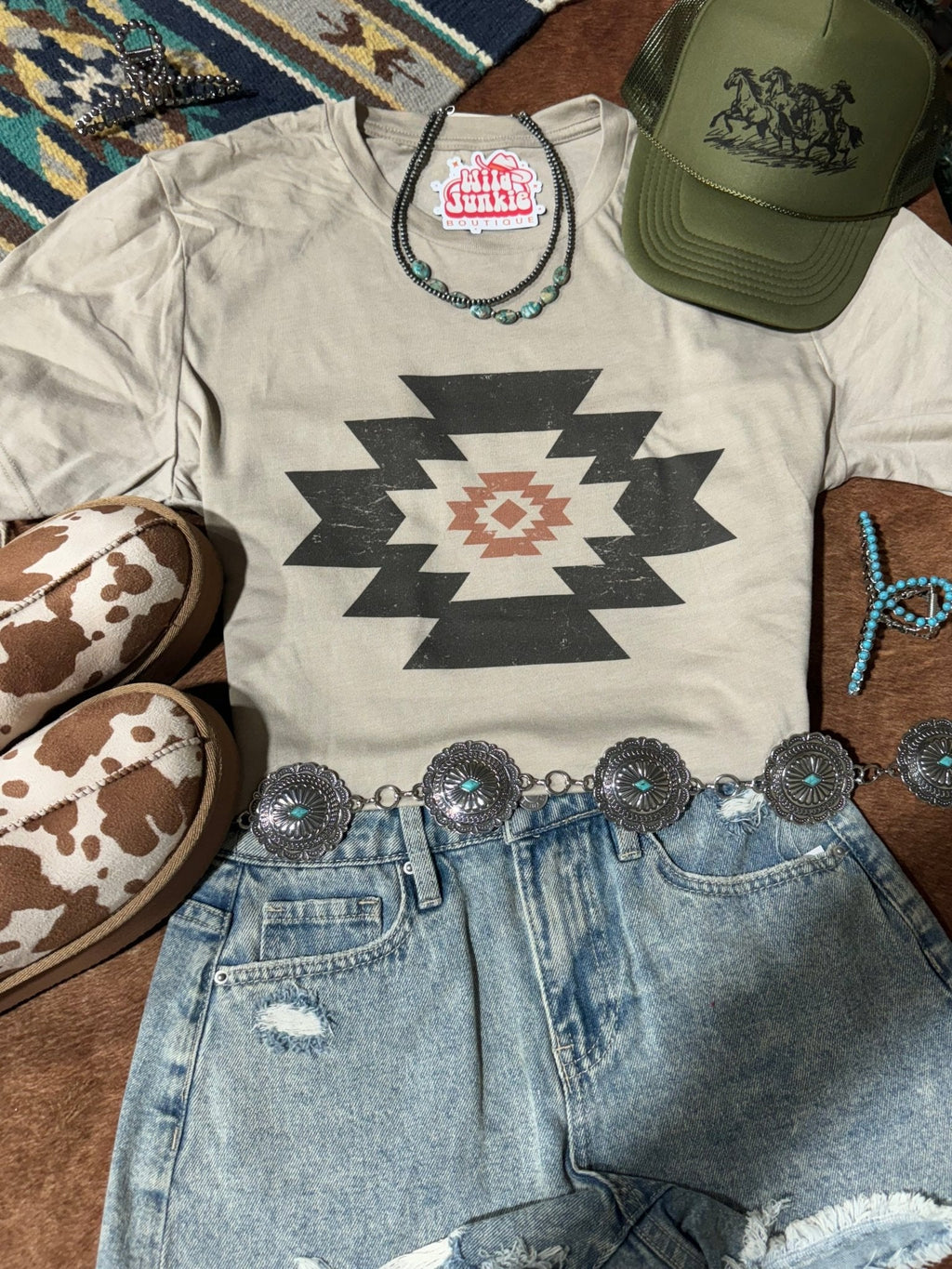 Simple Aztec Graphic Tee - Rooted & Reckless Co.