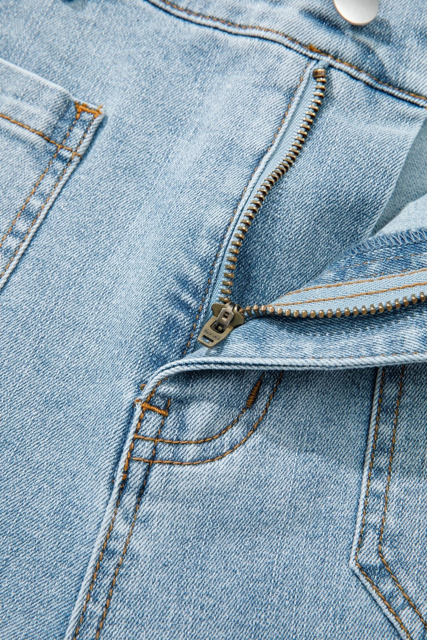 Solid Denim Patch Pocket Straight Leg Jeans - Rooted & Reckless Co.