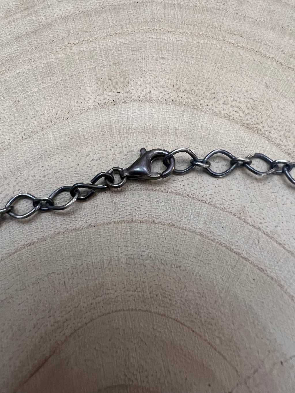 Tia Long Navajo Handmade Sterling Silver Spiny Oyster Necklace — 18" (4 Cabochons, Sterling Stamped) - Rooted & Reckless Co.