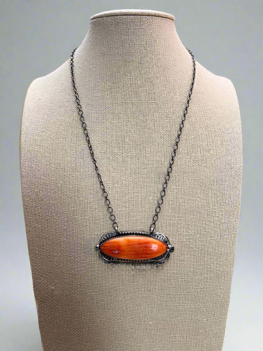 Tia Long Navajo Handmade Sterling Silver Spiny Oyster Necklace — 18" (Standard 2" Pendant) - Rooted & Reckless Co.