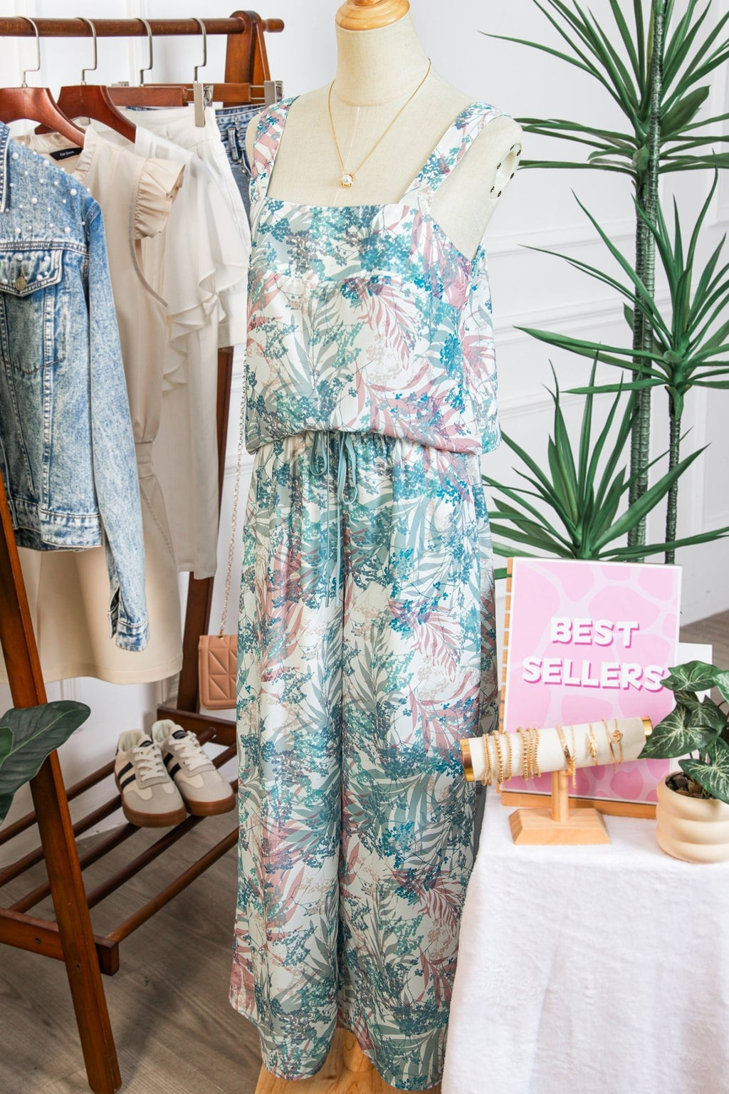 Tropical Palm Cropped Tank and Pants Set - Rooted & Reckless Co.
