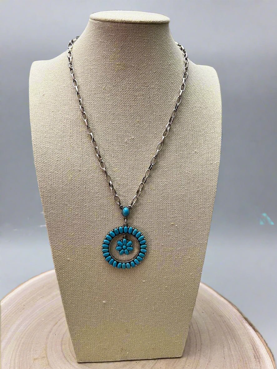 Western Faux Turquoise Flower Cluster Necklace — 18 Inch Southwestern Statement - Rooted & Reckless Co.