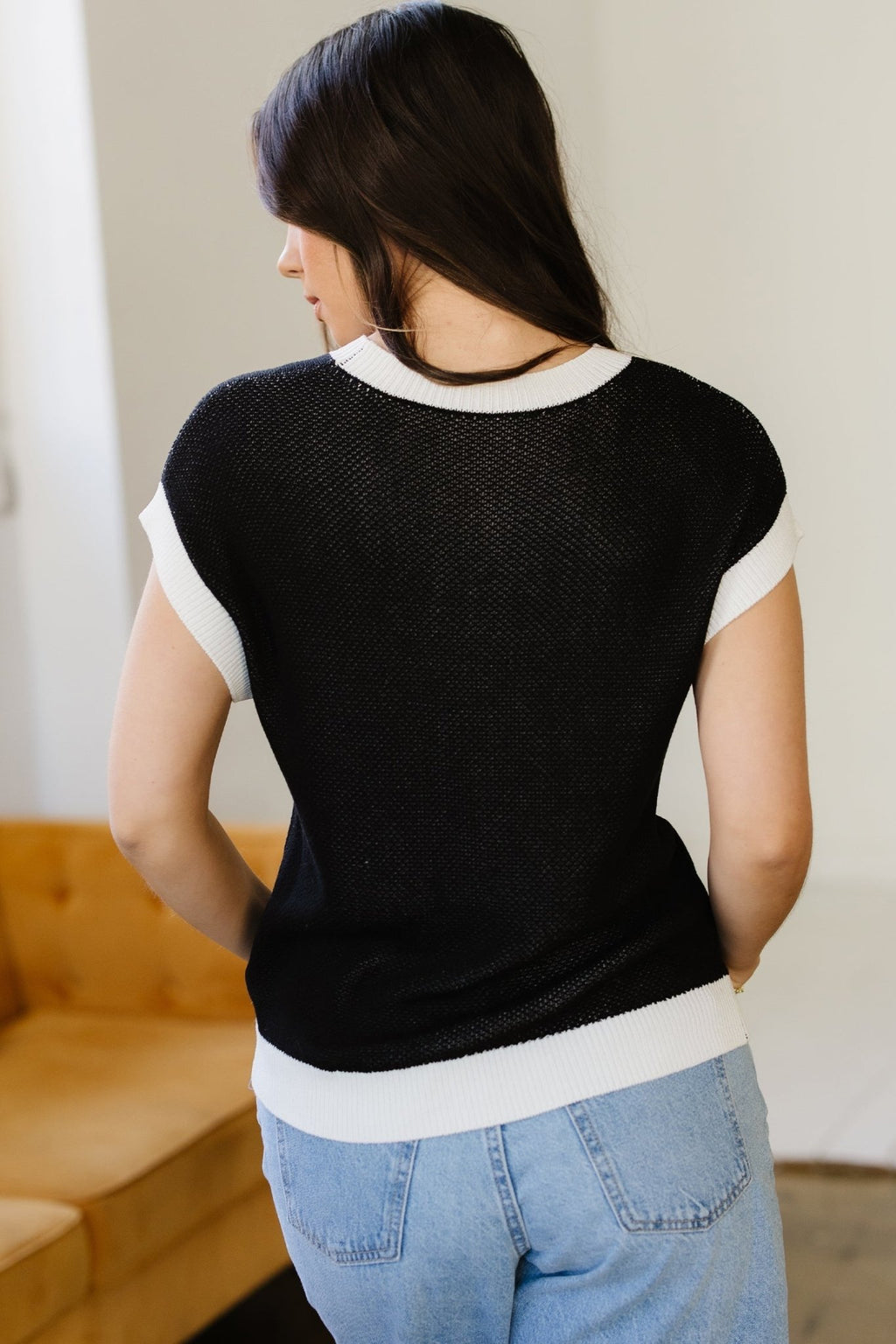 Western Horseshoe Contrast Trim Short Sleeve Sweater - Rooted & Reckless Co.