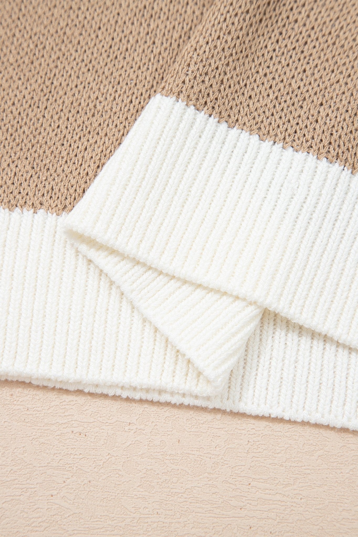 Western Horseshoe Contrast Trim Short Sleeve Sweater - Rooted & Reckless Co.