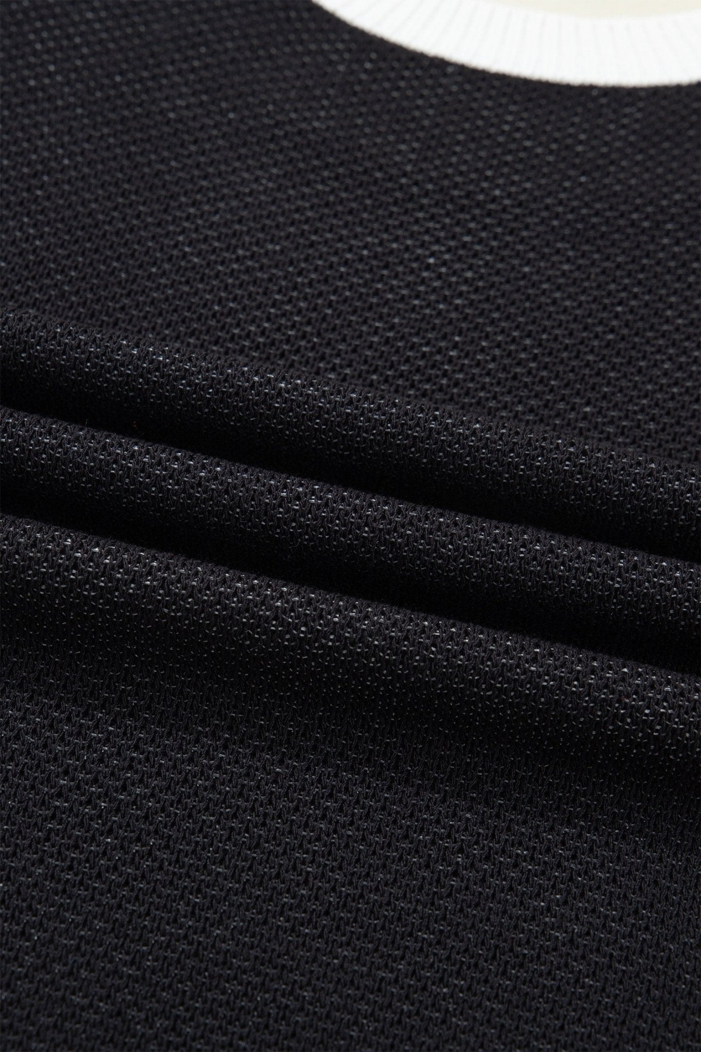 Western Horseshoe Contrast Trim Short Sleeve Sweater - Rooted & Reckless Co.